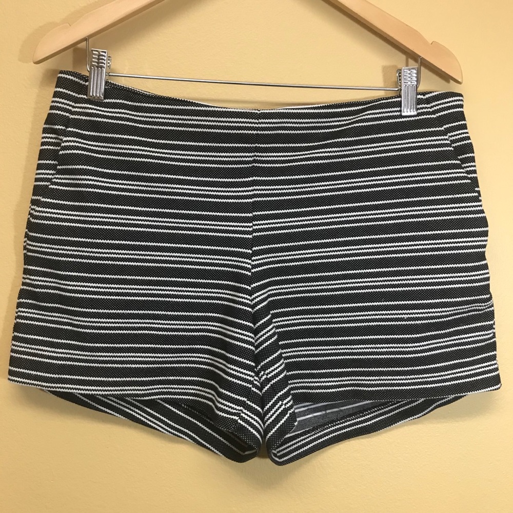 KENAR Stripped Shorts.